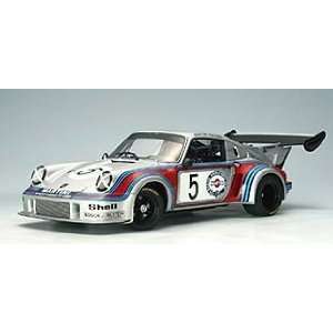   Porsche 911 RSR Turbo 2.1 Brands Hatch Muller/VanLennep: Toys & Games