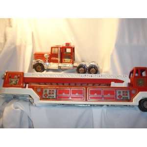  TONKA HOOK AND LADDER FIRETRUCK 33 Everything Else