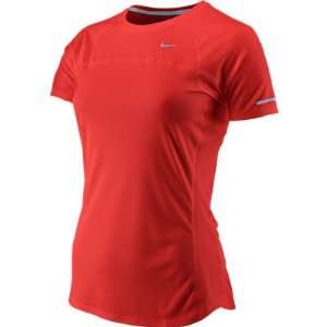  NIKE MILER SS (WOMENS): Sports & Outdoors