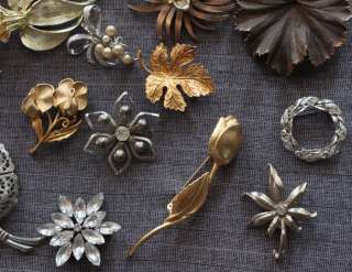 45 PCS Vintage Costume Jewelry Pin Brooch Flower Lot Enamel Trifari JJ 