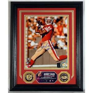    Jerry Rice Autographed 49ErS Photomint Sports & Outdoors