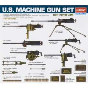    Academy   1/35 US WWII Machine Gun Set (Diorama): Toys & Games