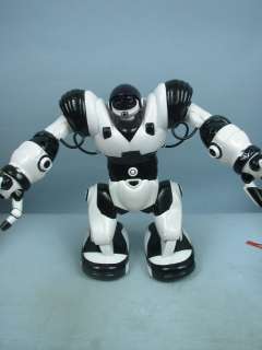 Robosapien Robot & Remote Control by WowWee Toys  
