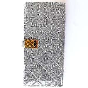   Ladys Tri Fold Clutch Wallet from Thailand /Gray 