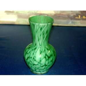  Alicja Polish Hand Made Mouth Blown Green Vase: Home 
