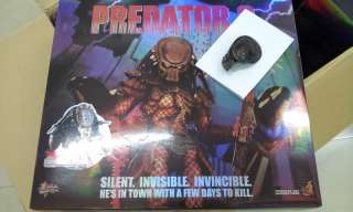 Scale Hot Toys MMS45  Predator 2 14 Battle Damaged ver w/VIP Gift 