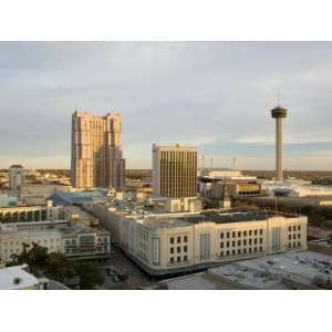  Buildings in a City, Marriott Hotel, Tower of the Americas 