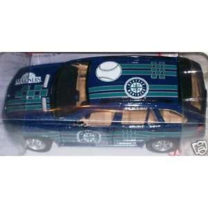   Diecast 124 BMW X5 Replica Collectible Seattle Mariners Toys & Games