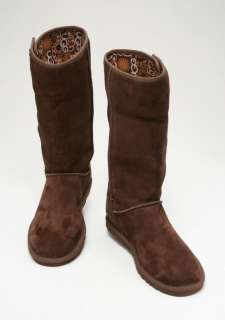 UGG Lo Pro Brown Suede Classic Button Boots Womens 7 US 38 EUR NEW 