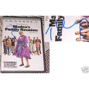  Tyler Perry Signed Madeas Family Reunion DVD COA   Sports 