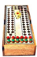RACE HORSE FAMILY CLASSIC WOODEN GAME  