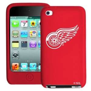   Red Wings iPod Touch 4th Gen Silicone Case: MP3 Players & Accessories