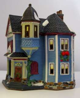 Victorian CHRISTMAS DICKENS CRAFT SHOP village 8 tall house in box 