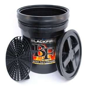  Blackfire 5 Gallon Wash Bucket Combo Automotive