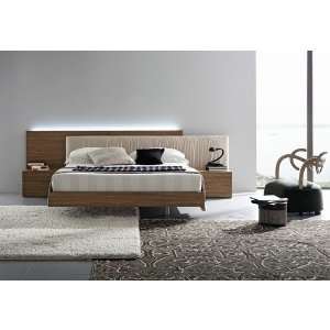  Rossetto USA Edge Bed in Walnut   Queen