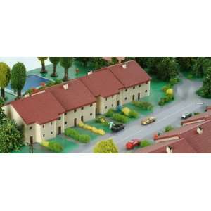  Herpa SEMI DETACHED Houses (4) Toys & Games