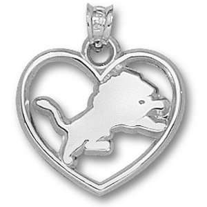  Detroit Lions NFL Logo Heart Pendant (Silver): Sports 