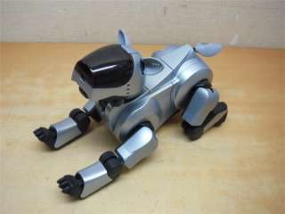 Sony Aibo ERS 210 Robot Dog with Box  
