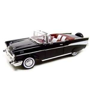  1957 CHEVROLET BEL AIR BLACK CONVERTIBLE 118 DIECAST 