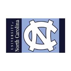   Tar Heels Car Flag w Wall Brackett:  Sports & Outdoors