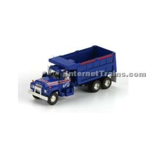   Ready to Roll Mack R Dump Truck   Rich Johnson Trucking Toys & Games