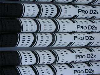   NEW NEVER USED AVON WHITE AND BLACK PRO D2X JUMBO SIZE GOLF GRIPS
