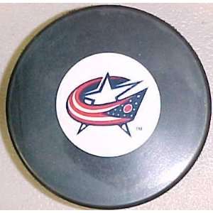   Blue Jackets NHL Team Logo Autograph Hockey Puck: Sports & Outdoors