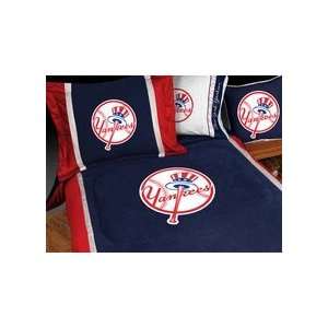  New York Yankees MicroSuede Full / Queen Comforter from 