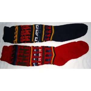  2 PAIRS SOCKS ALPACA RED and NAVY BLUE cod 506: Sports 