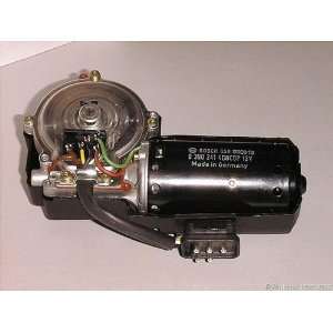  Bosch P7000 13403   Windshield Wiper Motor: Automotive