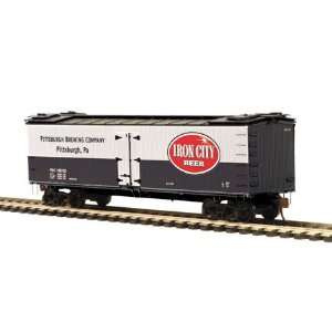  HO R40 2 Wood Reefer, Iron City Toys & Games