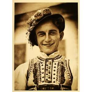  1932 Romanian Peasant Man Costume Hat Fagaras Romania 