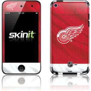   Wings Home Jersey skin for iPod Touch (4th Gen): MP3 Players