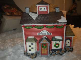 Dickens Keepsake Christmas Santas Antique Shop 1995  