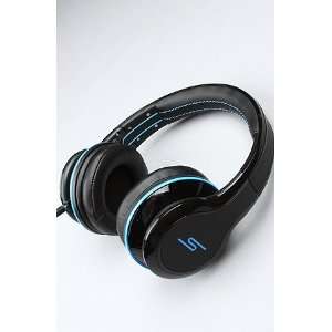   50 Wired Over Ear Headphones in Black,Headphones for Men, One Size