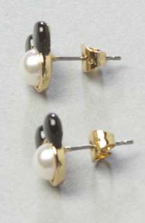 Disney Couture Jewelry The Minnie x Mawi Stud Rim Earring in Pearl 