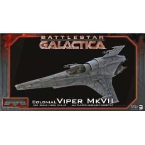   Battlestar Galactica Colonial Viper Mk VII Fighter 1/32 Moebius Toys