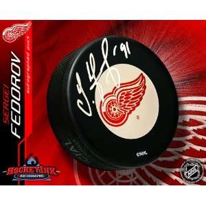 Sergei Fedorov Detroit Red Wings Autographed Hockey Puck
