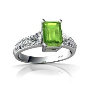    14K White Gold Emerald cut Genuine Peridot Ring Size 4.5: Jewelry